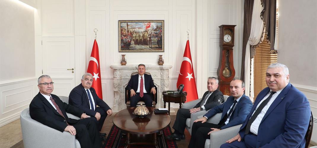 Valimiz Sn Süleyman Elban'a makamında ziyaret gerçekleştirildi.