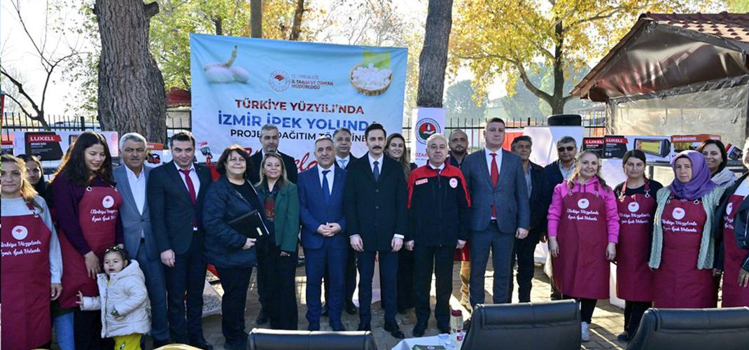 Türkiye Yüzyılında İzmir İpek Yolunda!